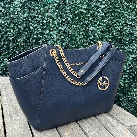 Michael Kors Jet Set Travel Large Chain Shoulder Tote Navy Blue Leather - Picture 1 of 9